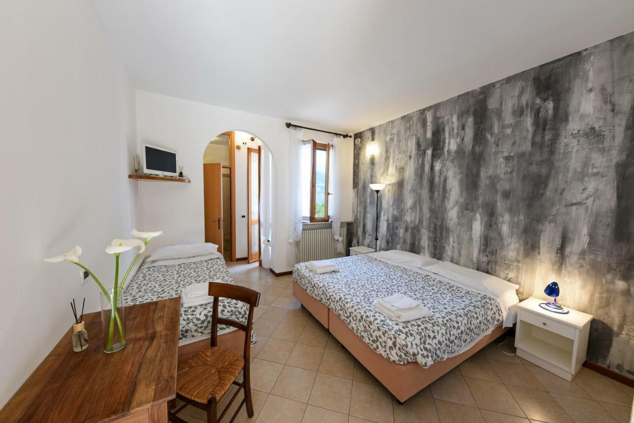Dorio Locanda Dell'Era מראה חיצוני תמונה